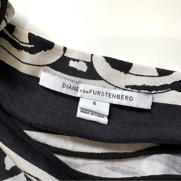 Diane Von Furstenberg  Brenna 100% Silk Dress in Chain Bands Black Sz 6 - Picture 11 of 16